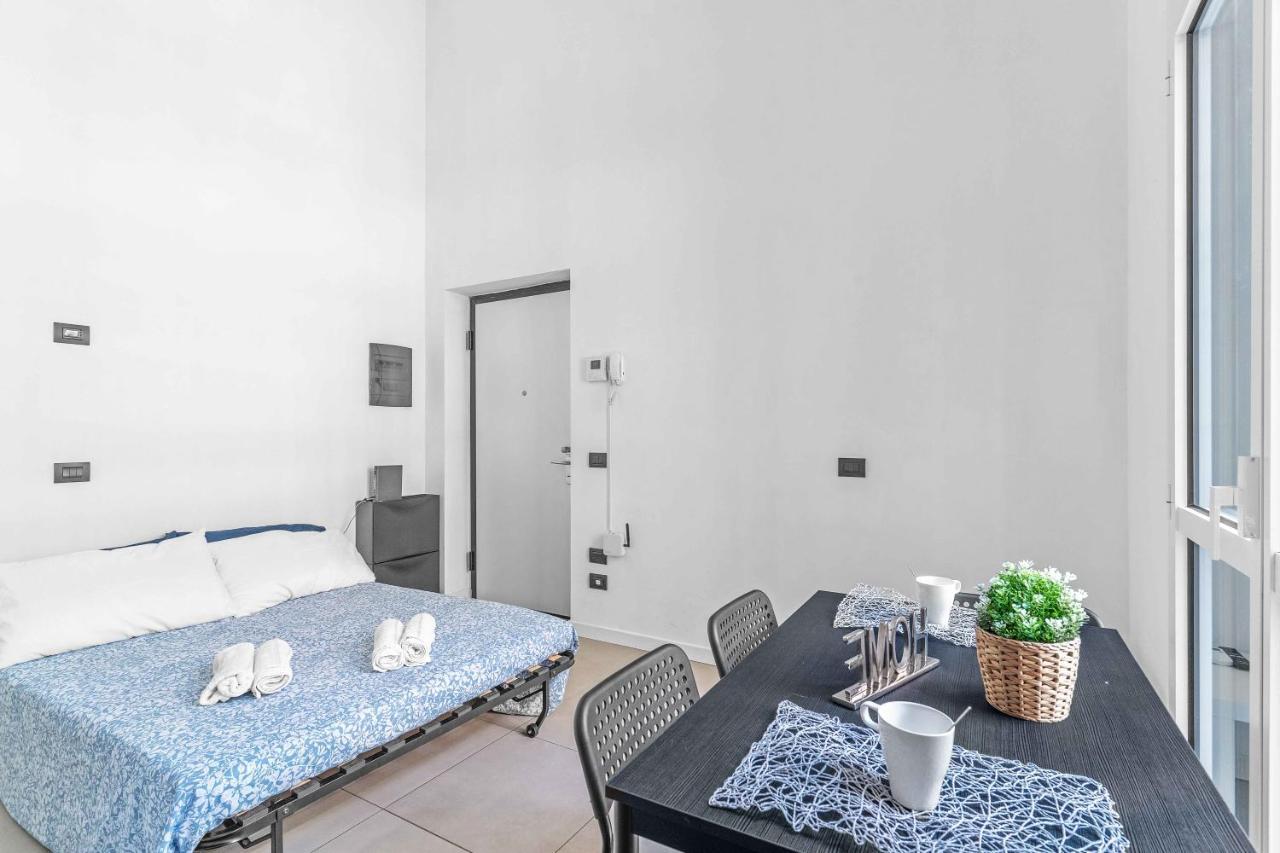 Cos54 - Exclusive Apartment With Garden In มิลาน ภายนอก รูปภาพ